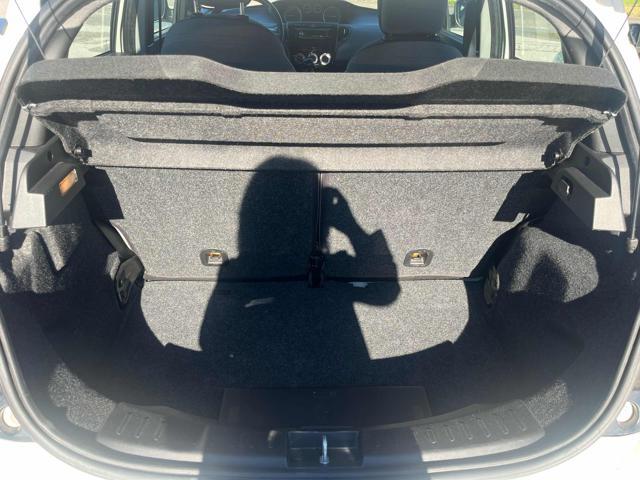 LANCIA Ypsilon 1.2 69 CV 5 porte Silver