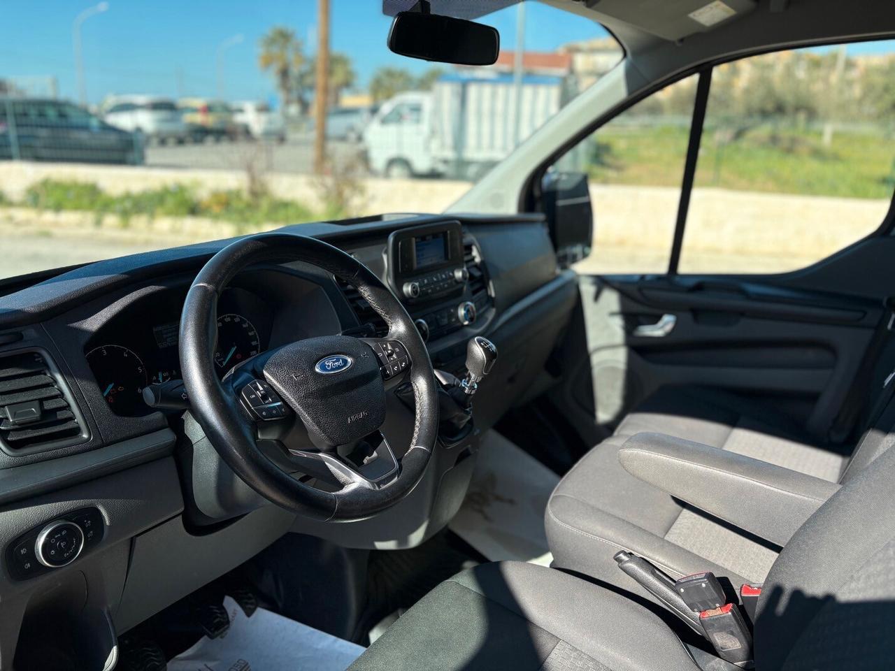 Ford Transit Custom 320 2.0 TDCi PL Combi Entry