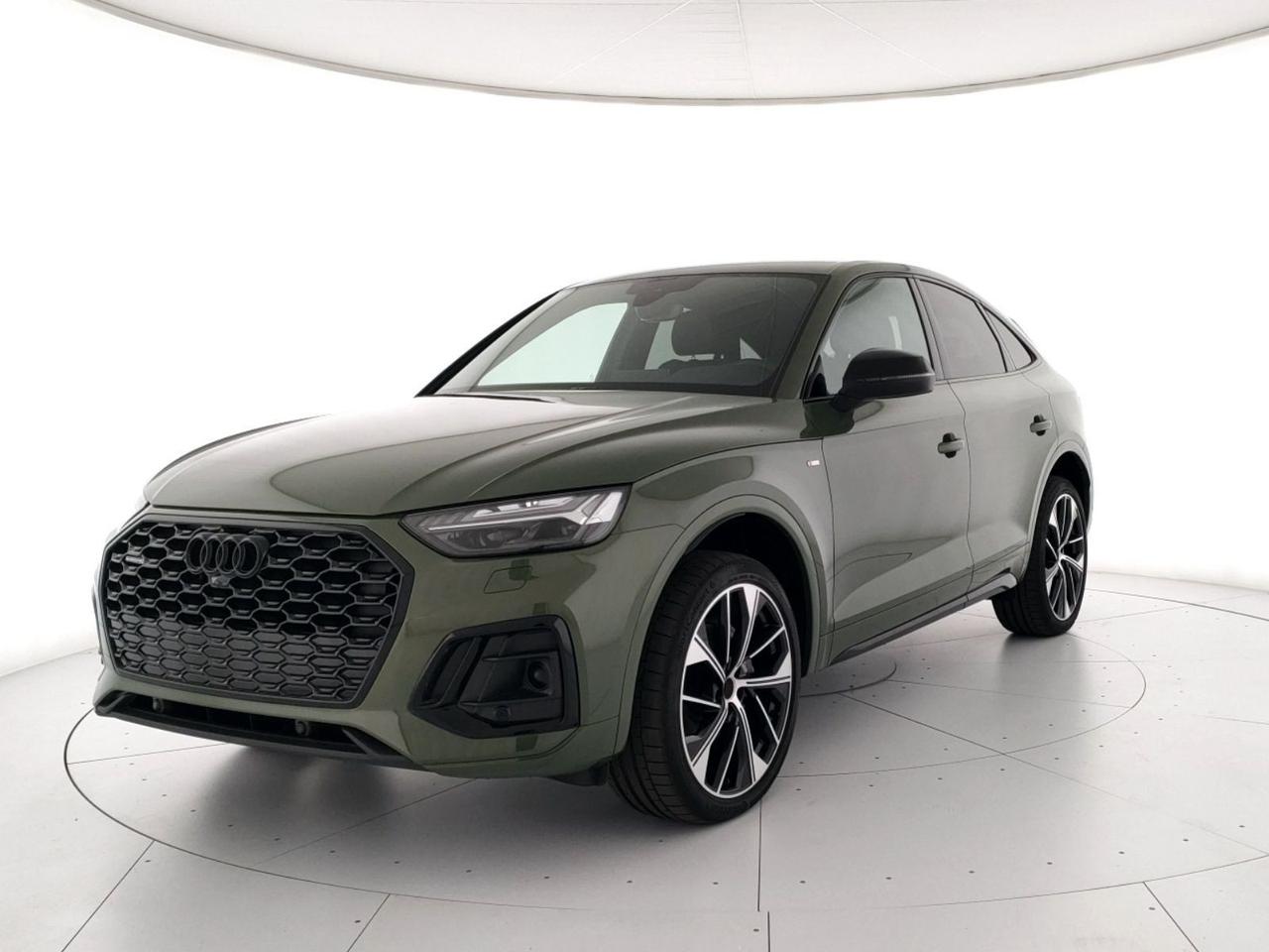 Audi Q5 sportback 40 2.0 tdi mhev 12v identity black quattro s-tronic