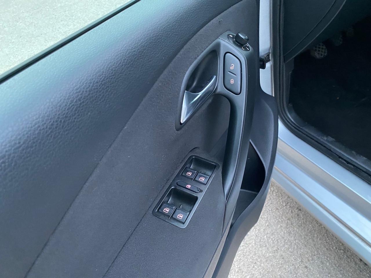 Volkswagen Polo 1.6 TDI DPF 5 porte anno 2011