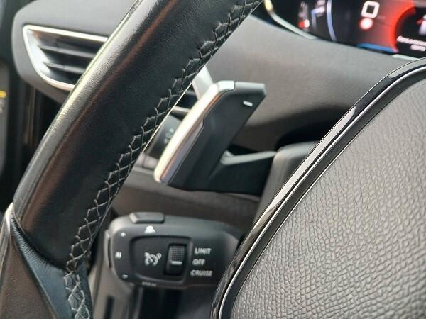 PEUGEOT 5008 1.5 BLUEHDi 130 CV EAT8 7 POSTI ALLURE PACK
