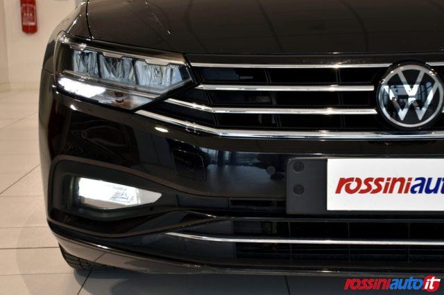 VOLKSWAGEN Passat Variant 2.0 TDI SCR 150 CV DSG BUSINESS + GANCIO TRAINO
