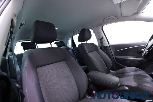 VOLKSWAGEN Polo 1.4 TDI 90 CV DSG 5 PORTE HIGHLINE