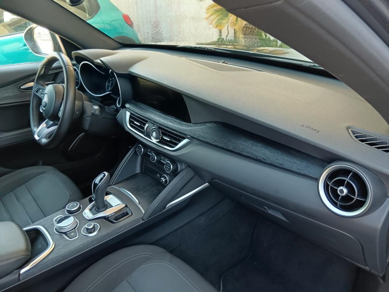 Alfa Romeo Stelvio 2.2 Turbodiesel 190 CV AT8 Q4 Business