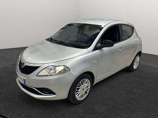 Lancia Ypsilon 1.2 Gold 69cv