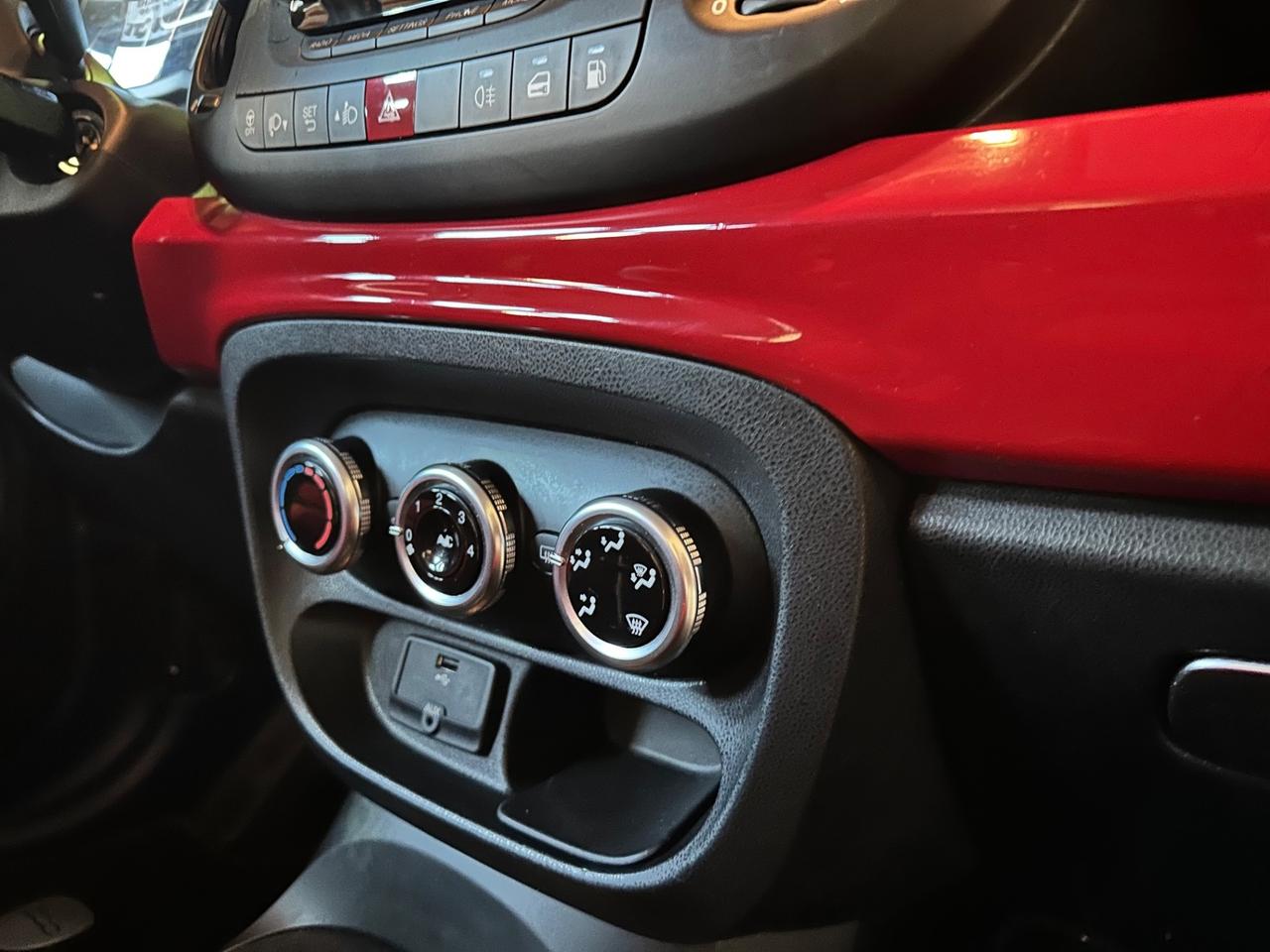 Fiat 500L Living 0.9 TwinAir Turbo Natural Power Lounge