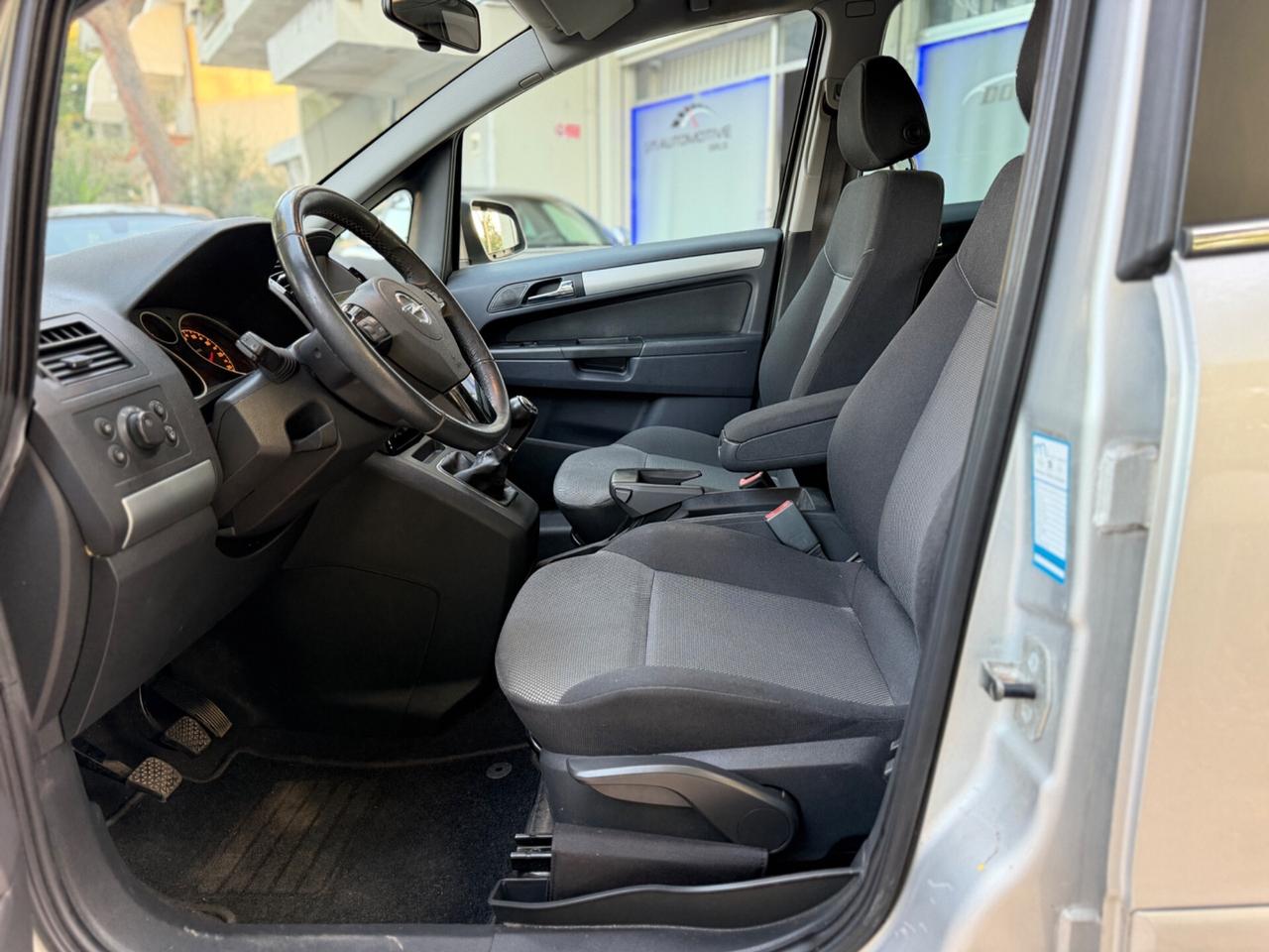 Opel Zafira 1.6 16V ecoM 150CV Turbo One