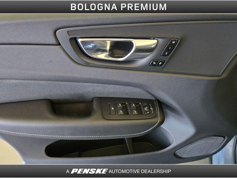 Volvo XC60 XC60 B4 (d) Geartronic R-design