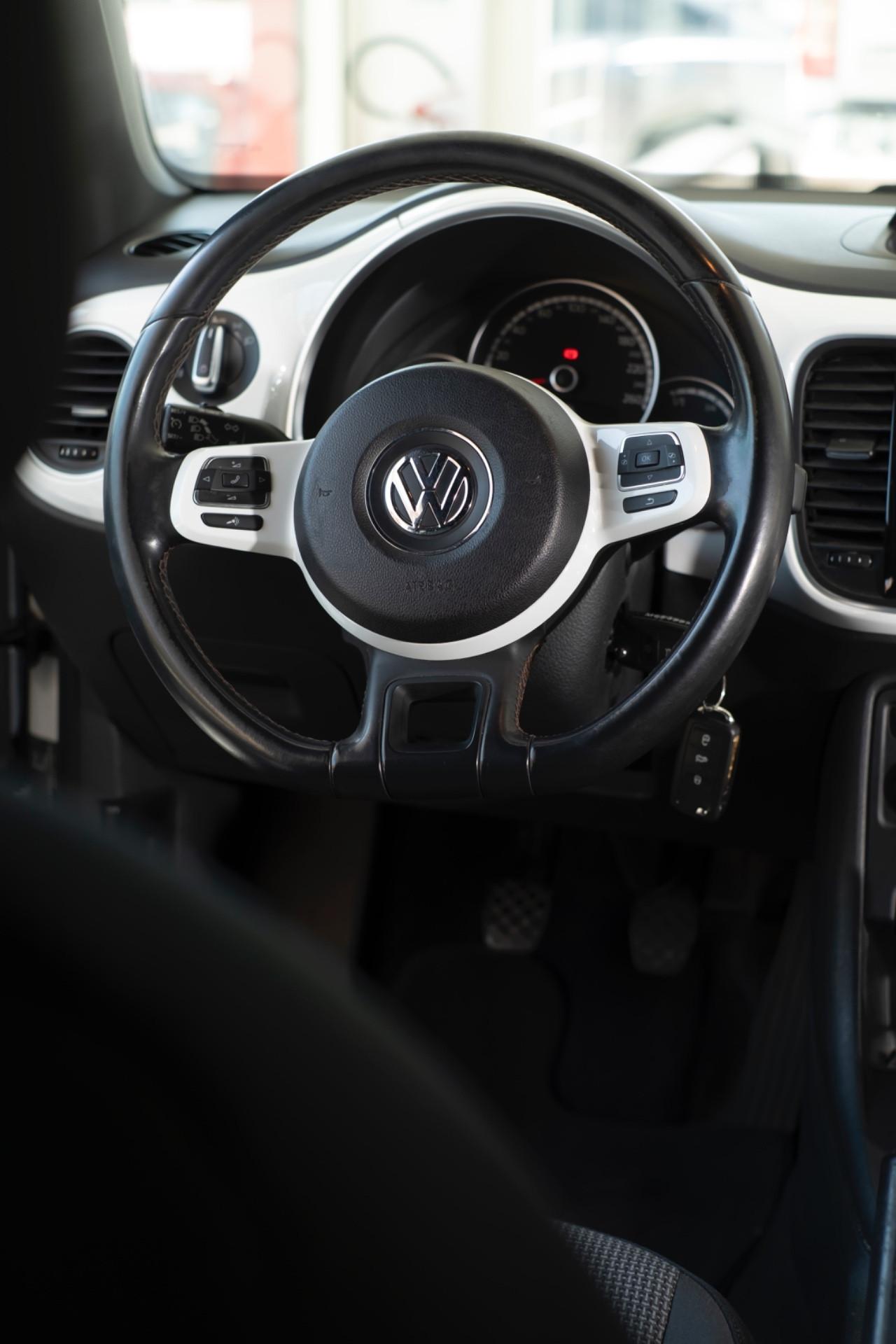 Volkswagen Maggiolino 1.6 TDI Design
