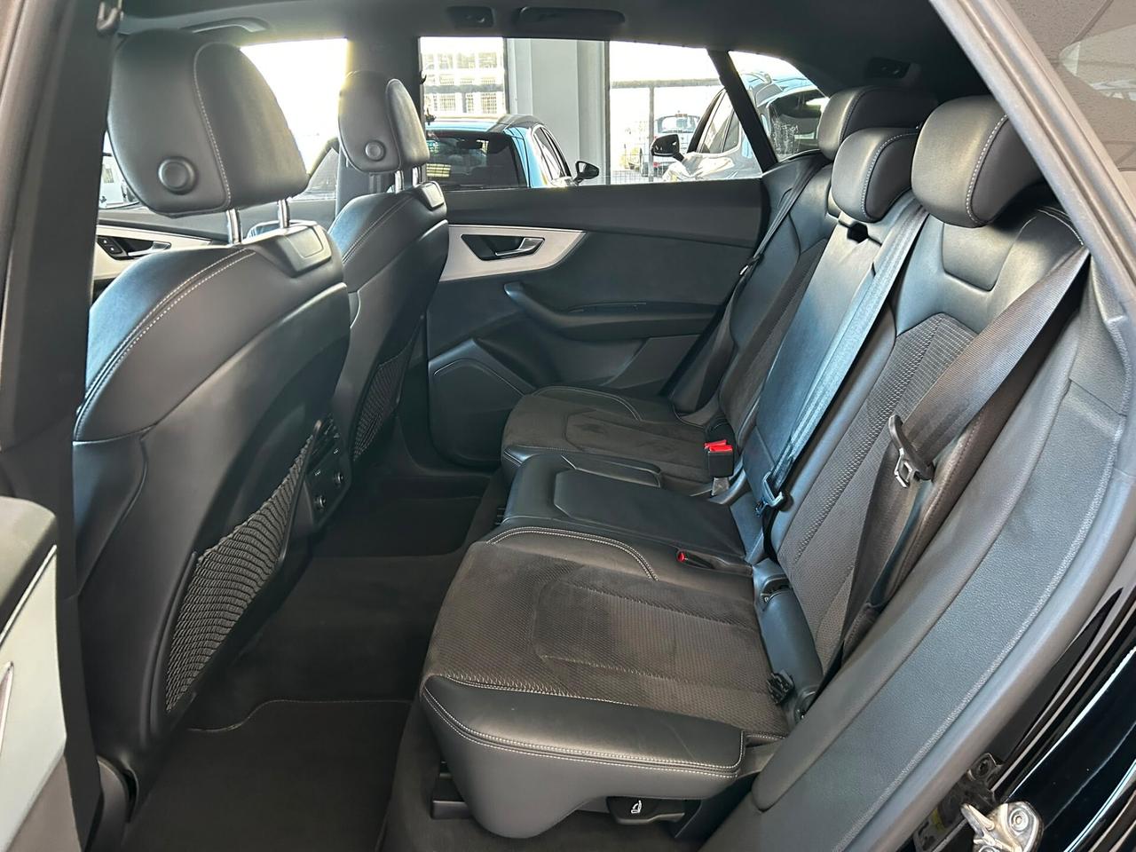 Audi Q8 50 TDI 286 CV quattro tiptronic Sport 2020