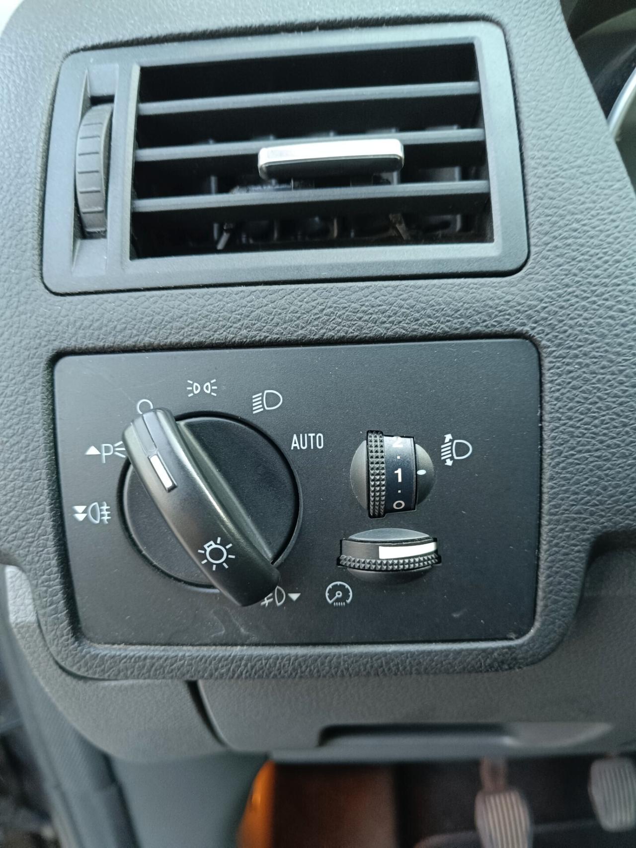 Ford Kuga 2.0 TDCI 4x4 Powershift Titanium