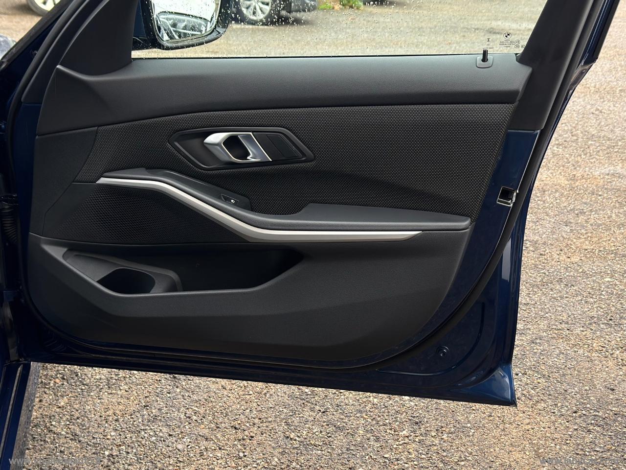 BMW 320d 48V Touring