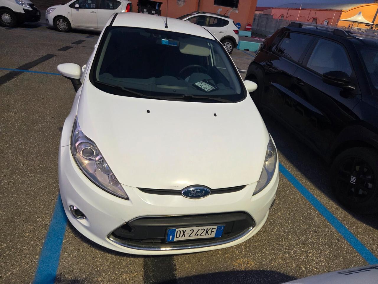Ford Fiesta 1.4 TDCi 70CV 5 porte Titanium 2012