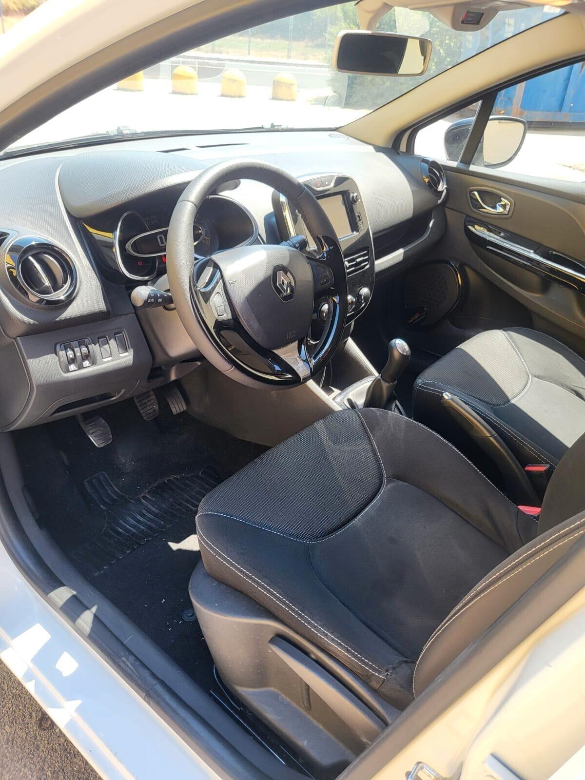 Renault Clio 1.5 dCi 8V 75CV 5 porte Costume National