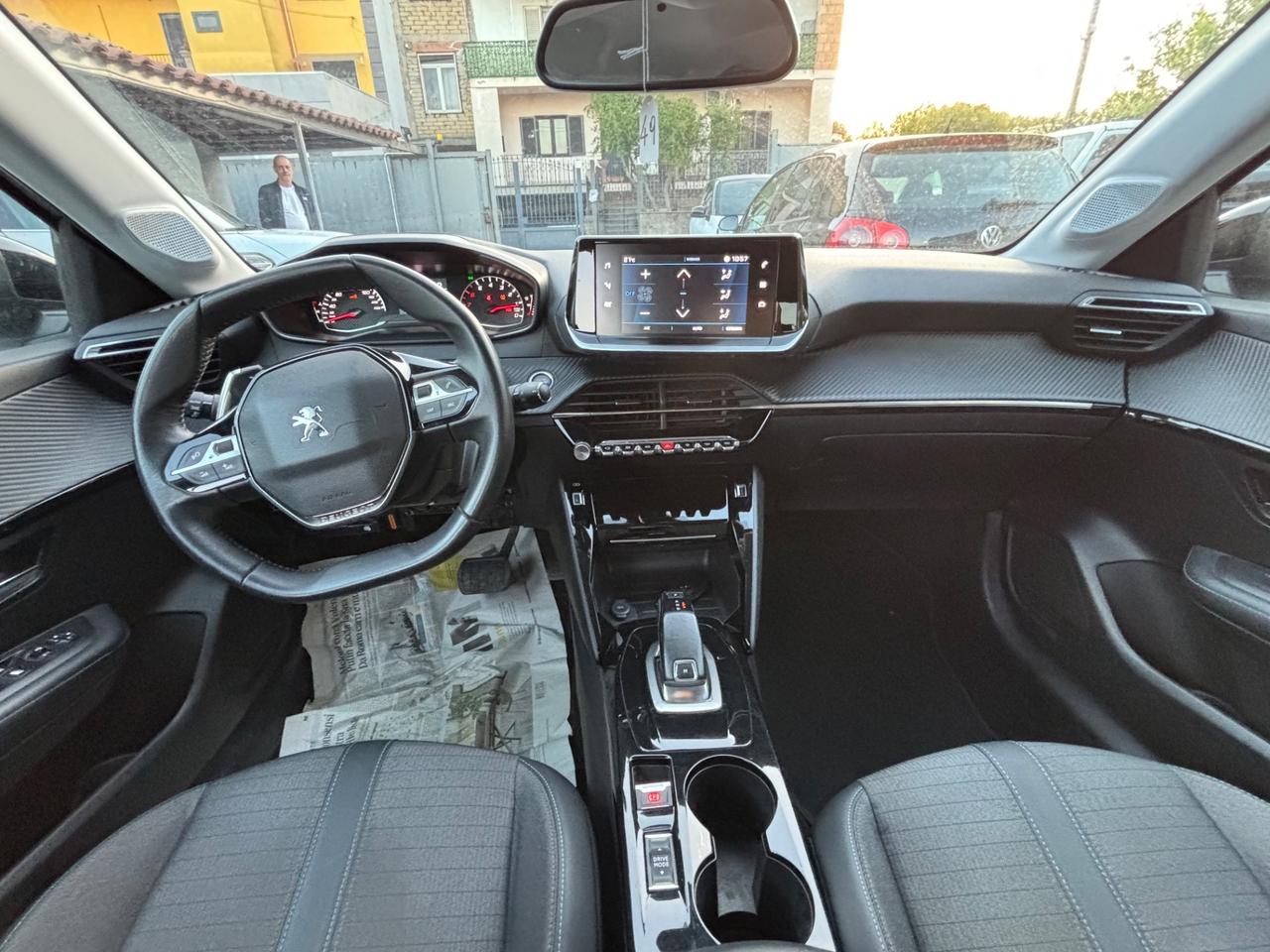 Peugeot 208 PureTech 100 Stop&Start EAT8 5 porte Allure