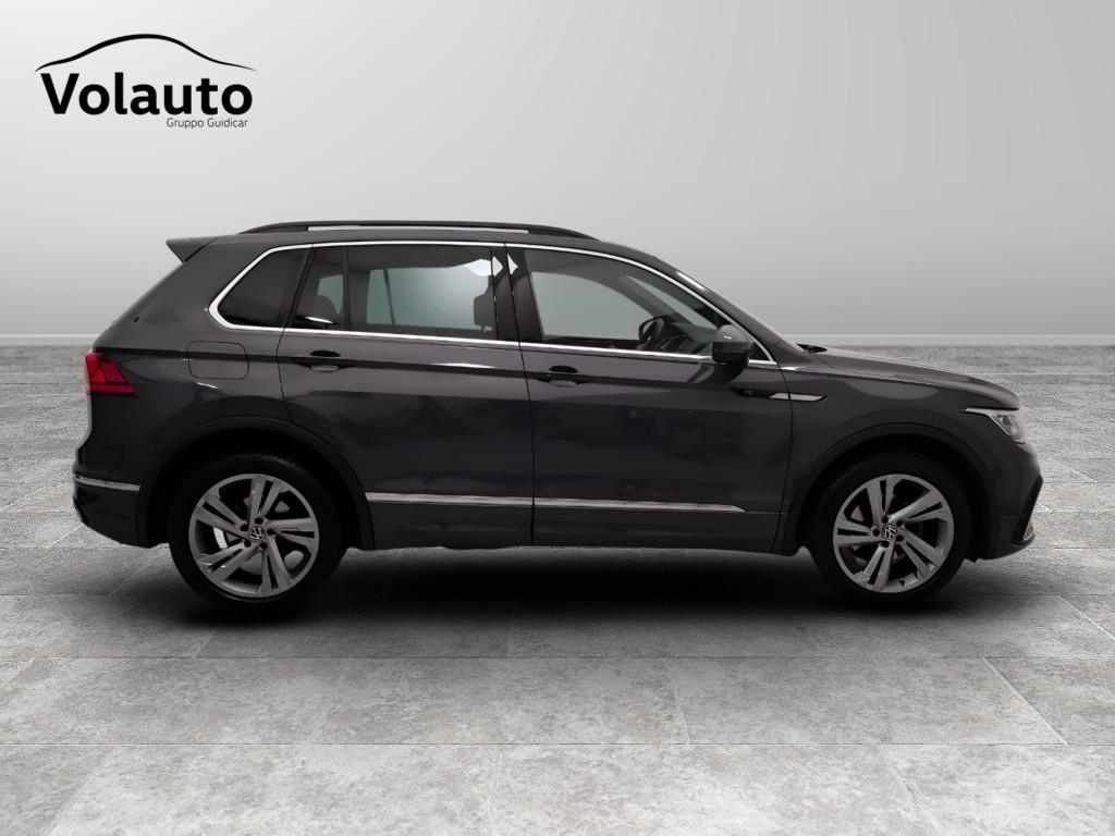 VOLKSWAGEN Tiguan II 2021 - Tiguan 2.0 tdi R-Line 150cv dsg