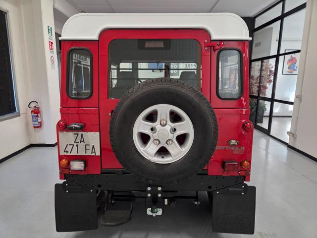 LAND ROVER Defender 90 TDI 300 ARIA CONDIZIONATA 7 POSTI