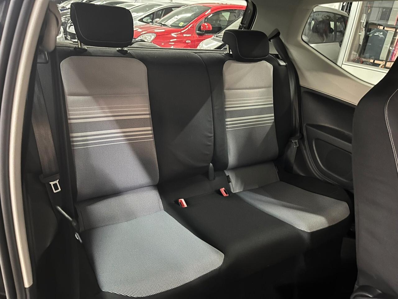 Volkswagen up! 1.0 75 CV 3p. high