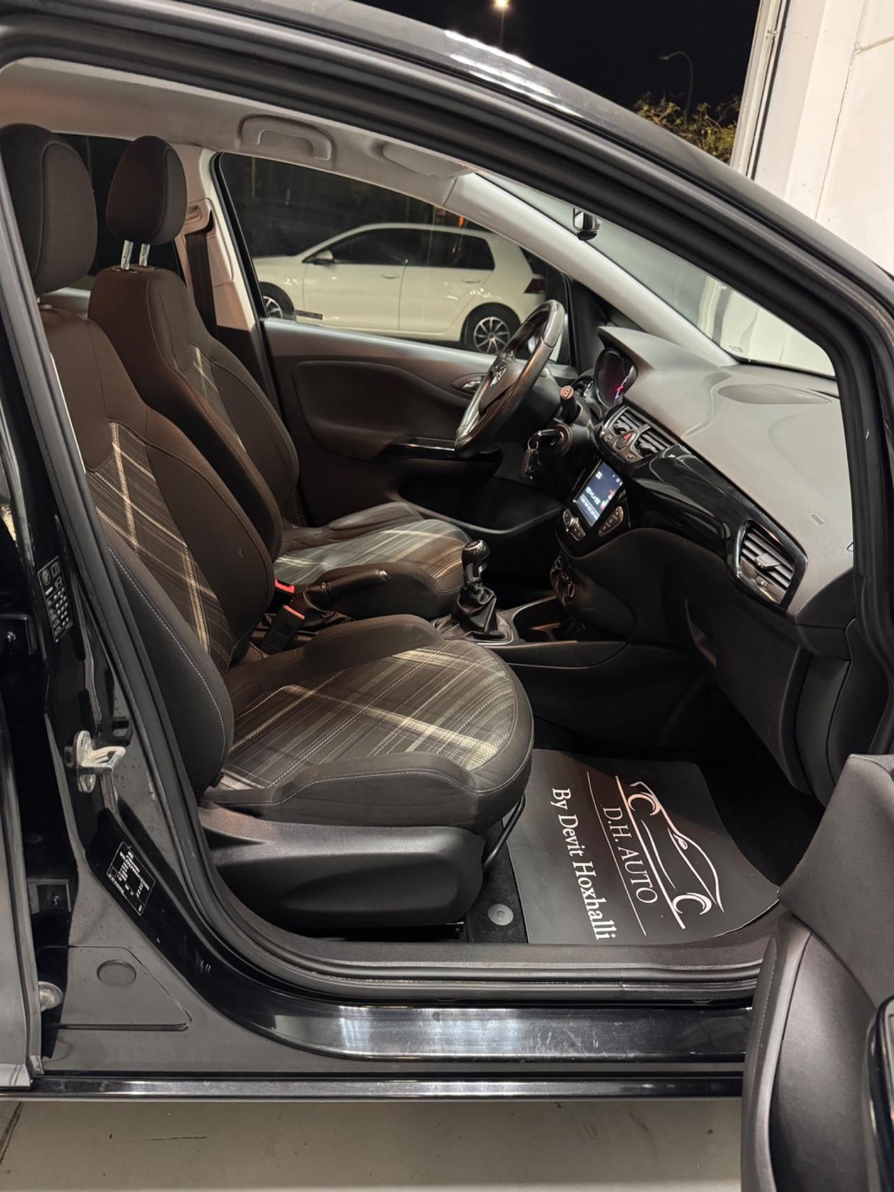 Opel Corsa 1.4 90CV GPL Tech 5 porte Innovation