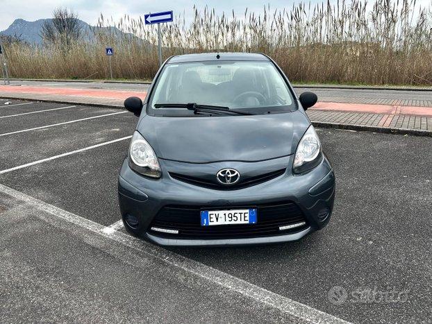 TOYOTA AYGO - 5 PORTE - PERFETTA PER NEOPATENTATI