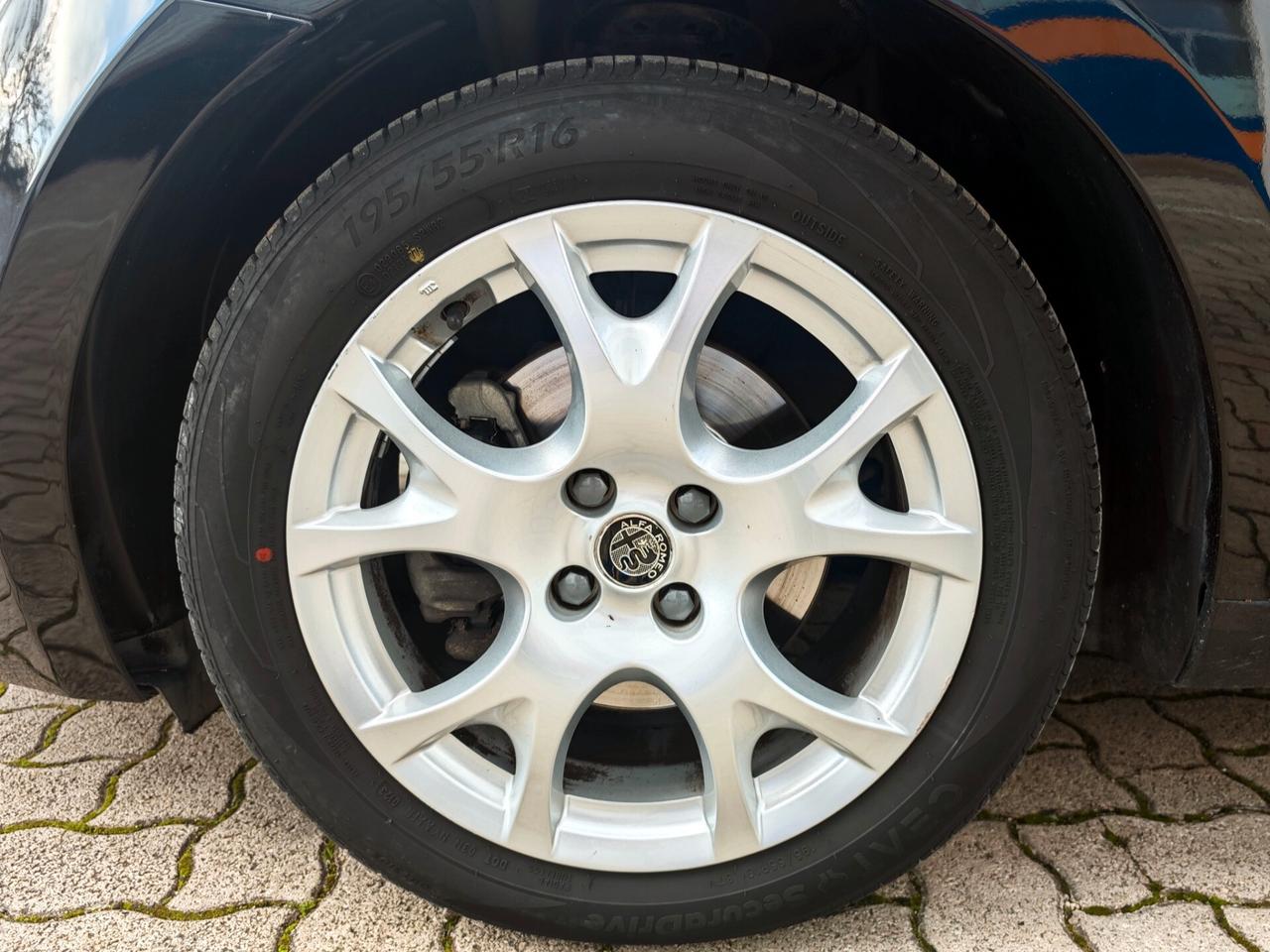 Alfa Romeo MiTo 1.3 JTDm 95 CV