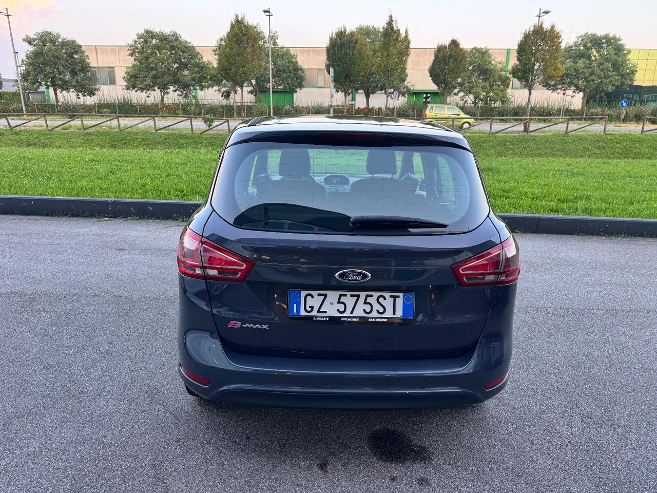 Ford B-Max 1.6 TDCi 95 CV Neopatentati