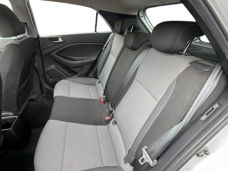 Hyundai i20 i20 5p 1.1 crdi Login 75cv