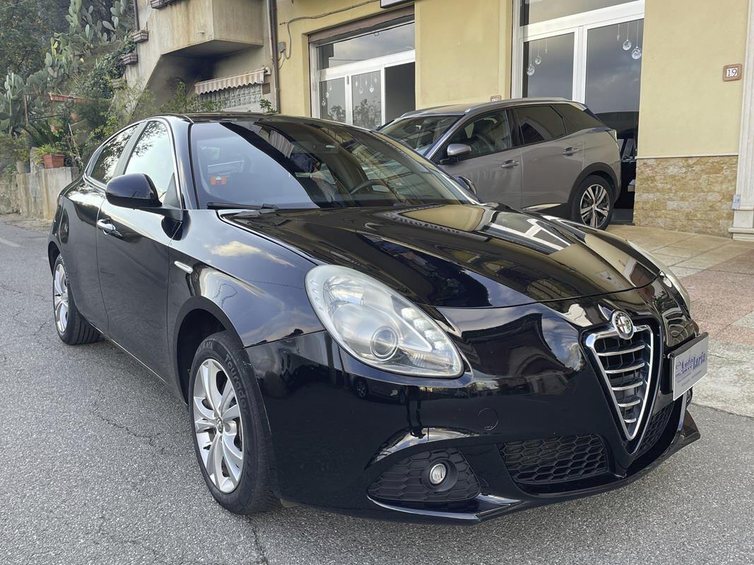 Alfa Romeo Giulietta 2.0 JTDm-2 140 CV Distinctive