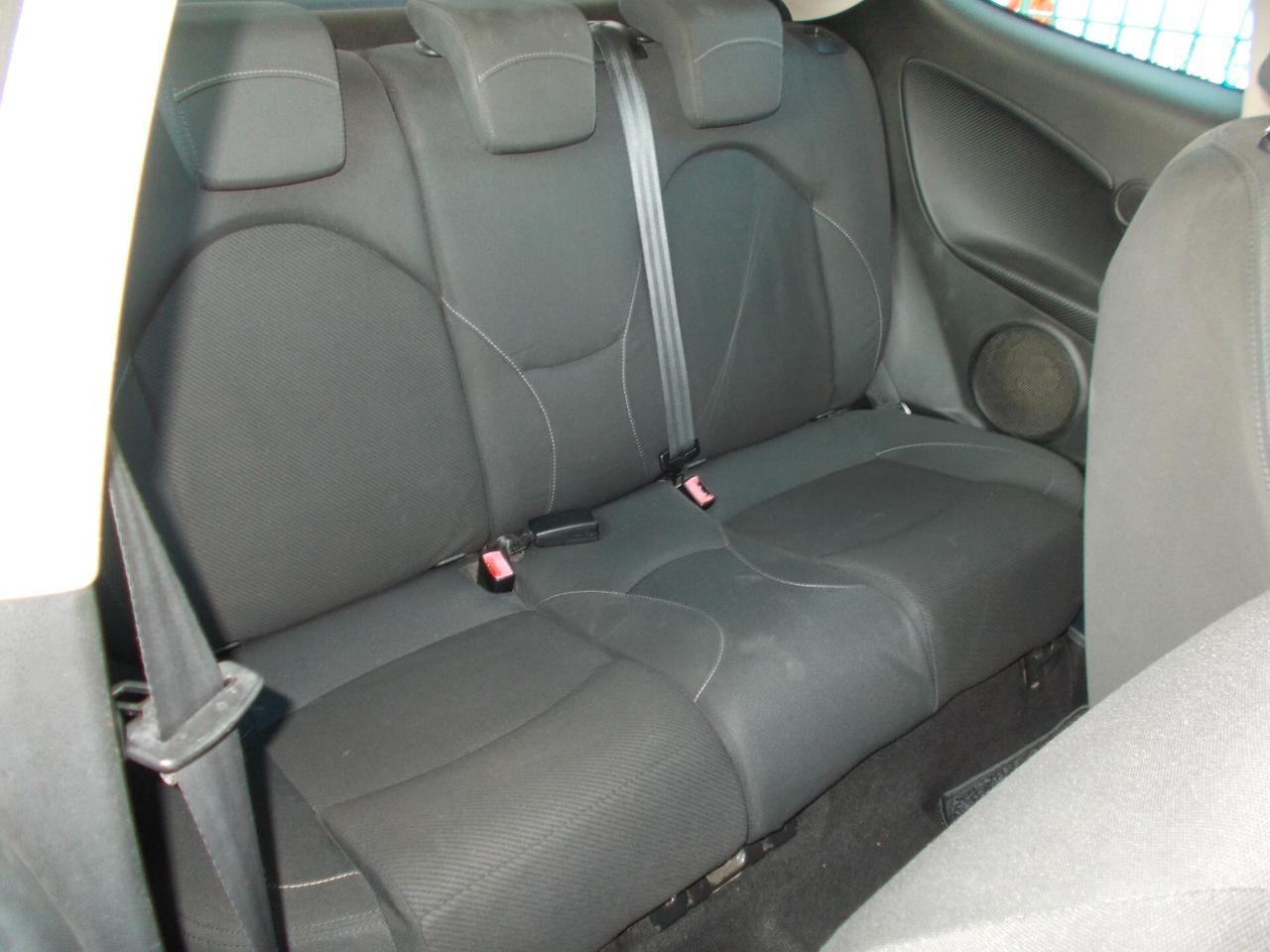 Alfa Romeo MiTo 1.4 T 120 CV GPL Distinctive Sport Pack