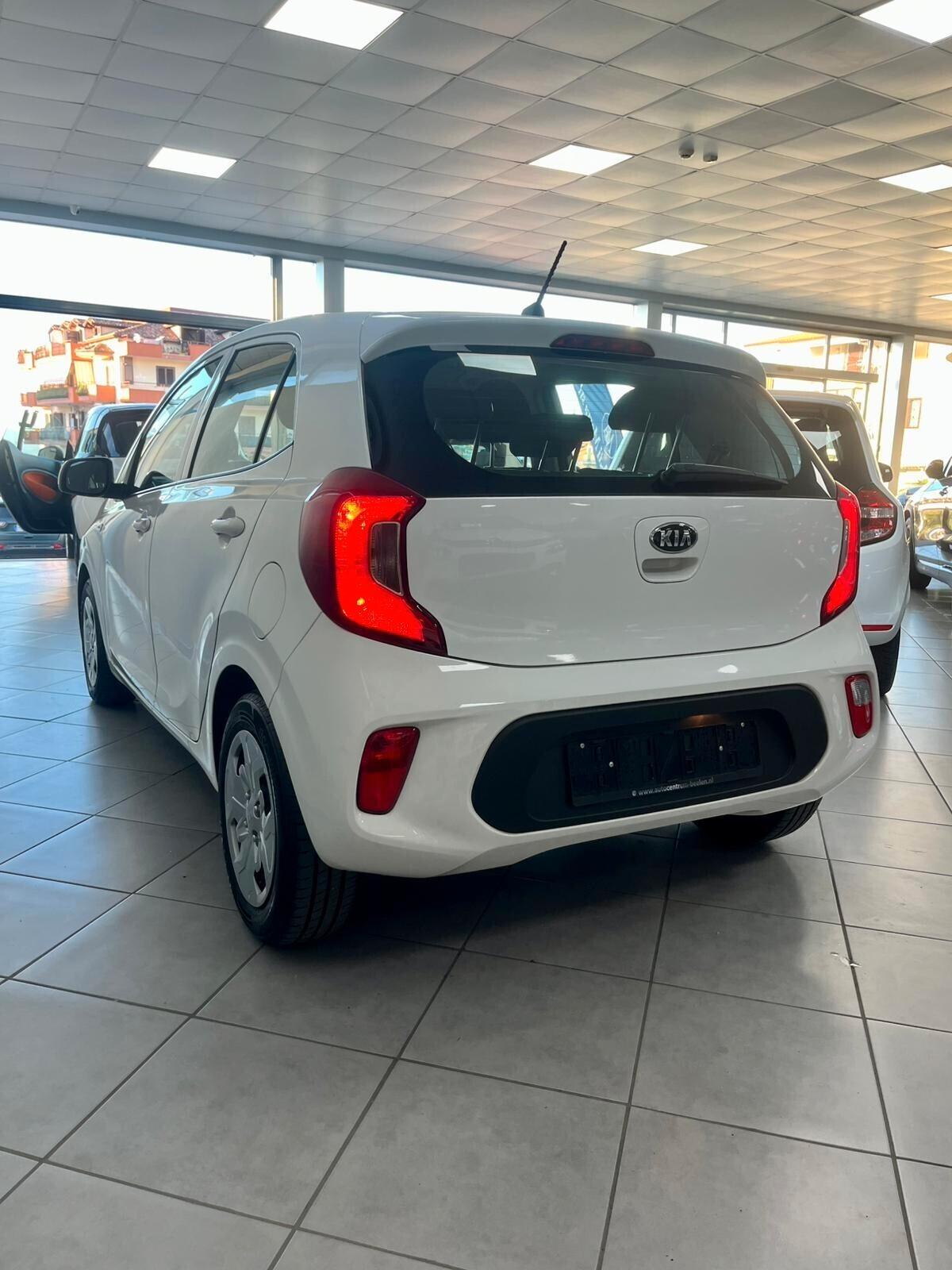 Kia Picanto 1.0 5 porte ATTRACT