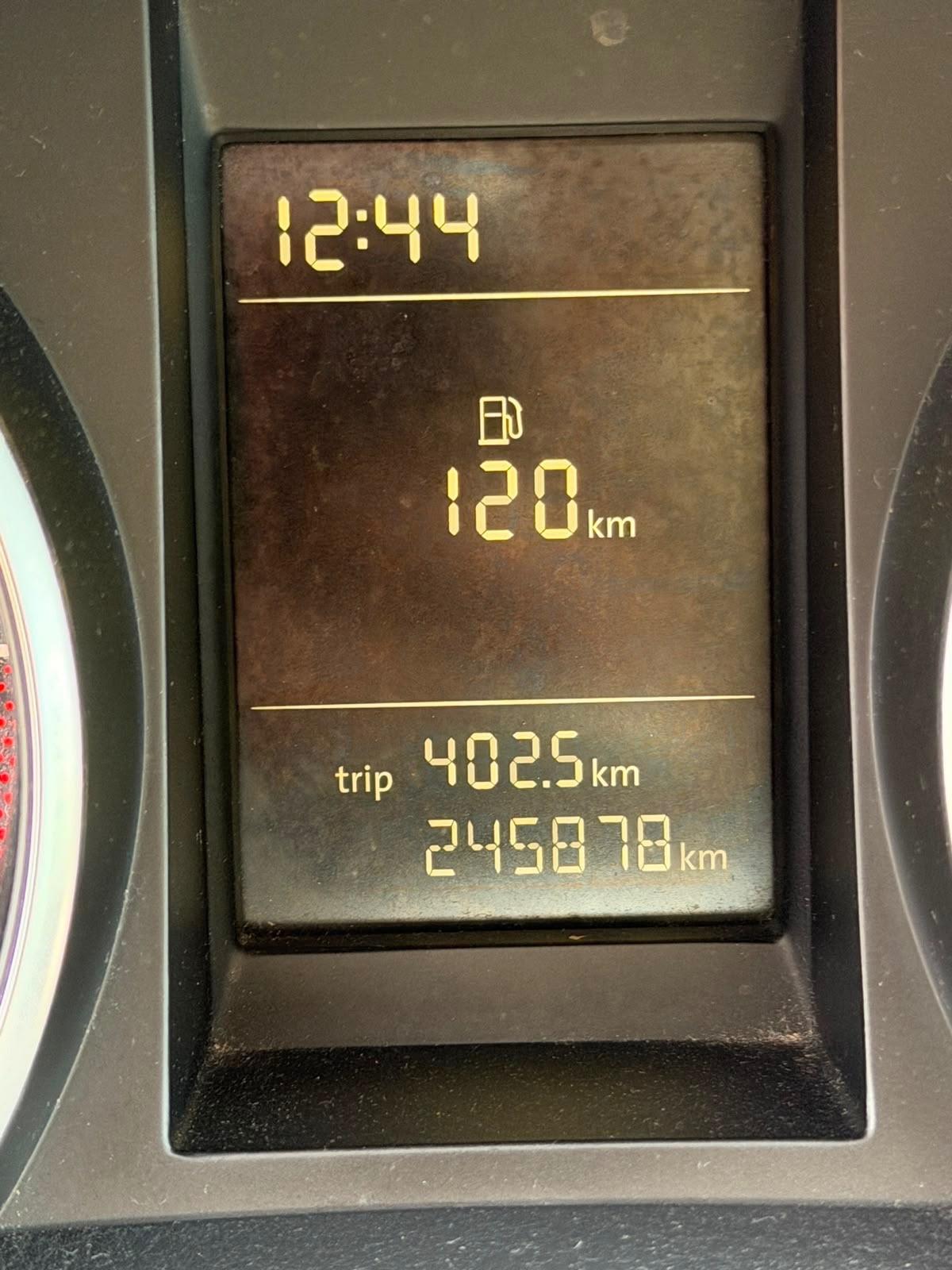 Volkswagen Golf Business 1.6 TDI 5p Highline
