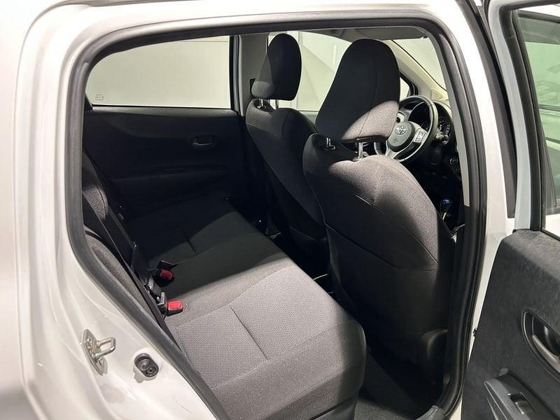 Toyota Yaris Yaris 1.5 Hybrid 5 porte Lounge Più AREA C FREE