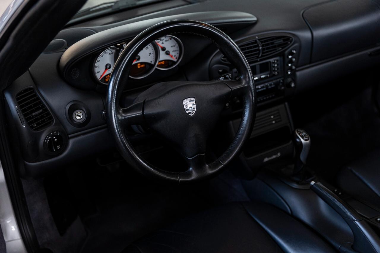 Porsche Boxster 3.2i 24V cat S