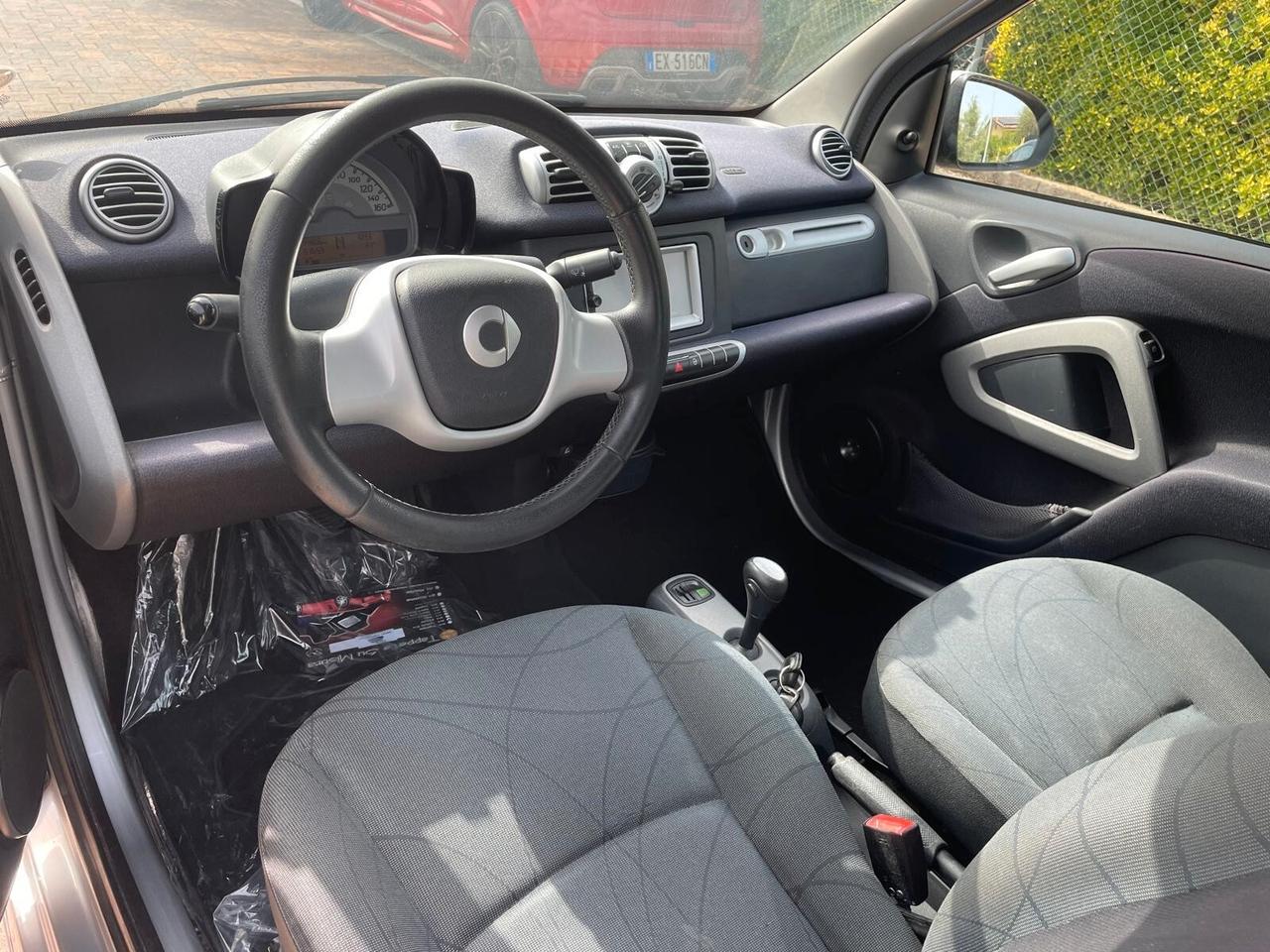Smart ForTwo 1000 52 kW coupé passion