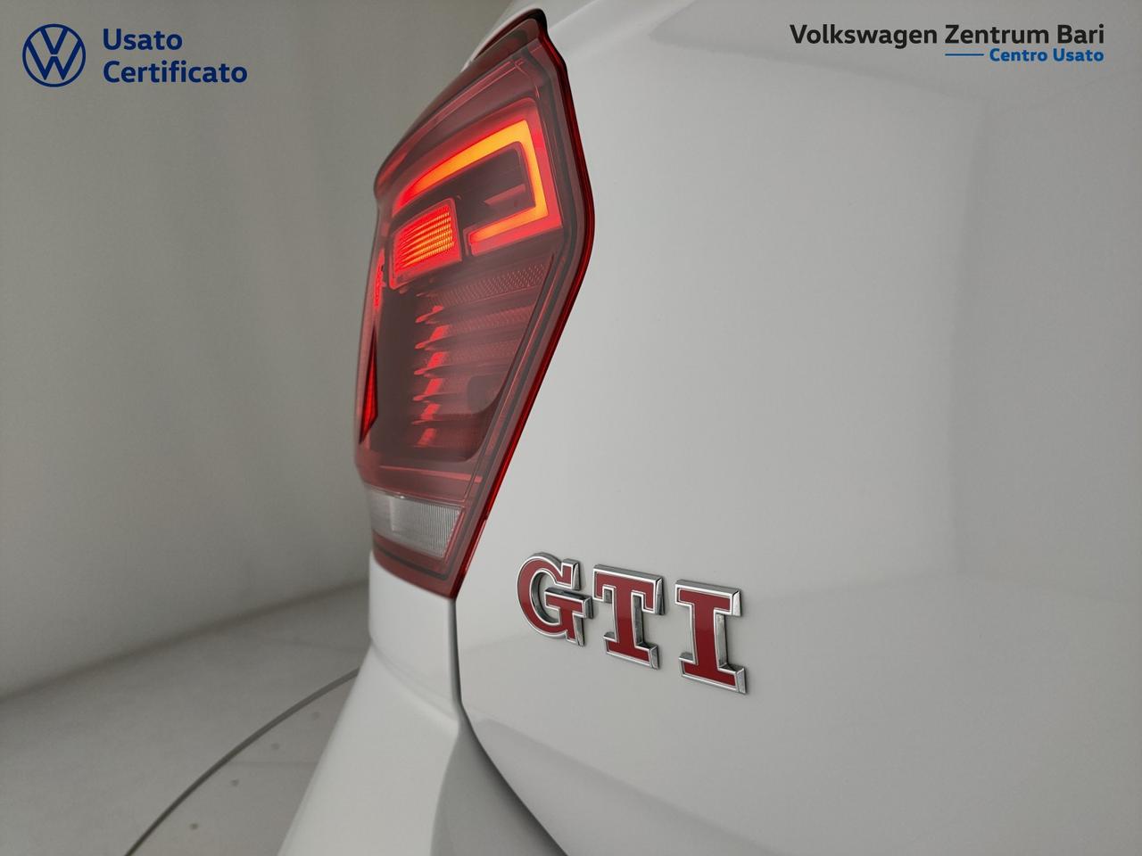 Volkswagen Polo 5p 2.0 tsi gti 200cv dsg