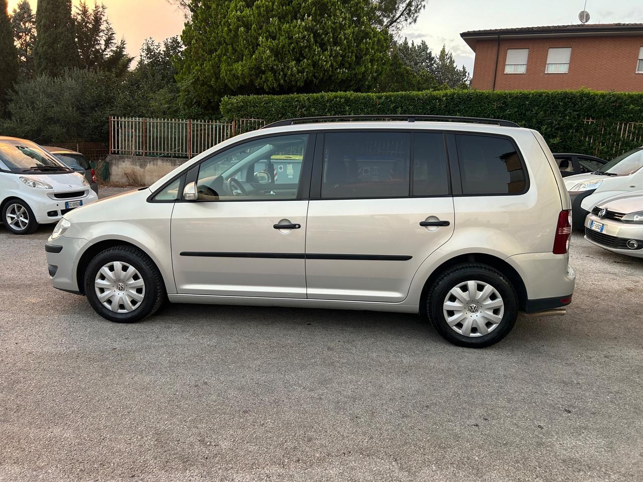 Volkswagen Touran 2.0 Ecofuel 7 Posti