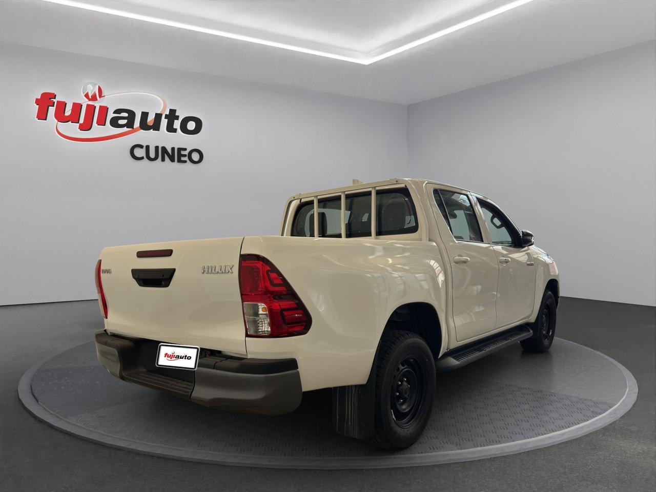 Toyota Hilux MY25 2.8 d-4d double cab Comfort