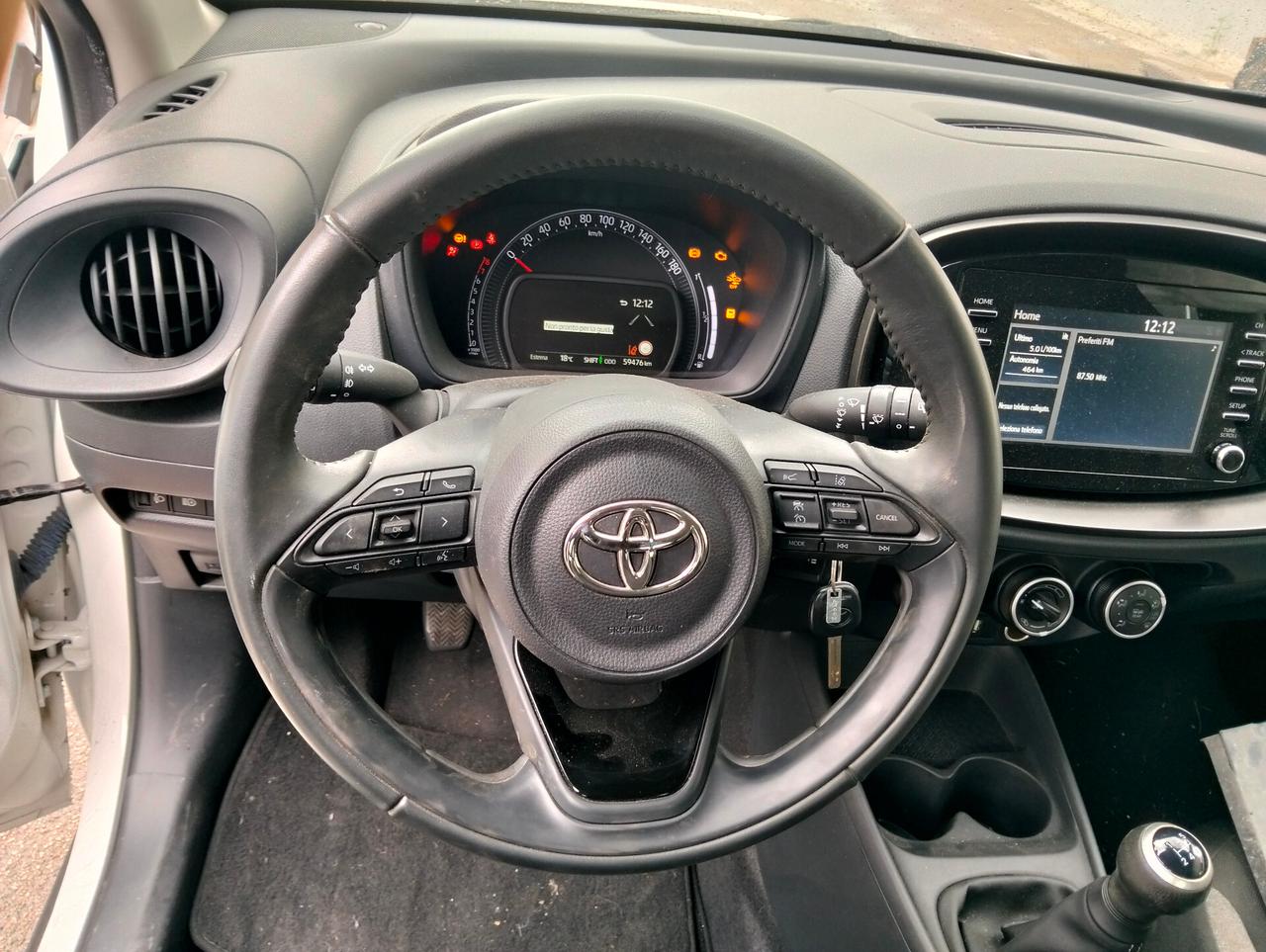 Toyota Aygo X 1.0 Benzina 72cv 2022 SINISTRATA