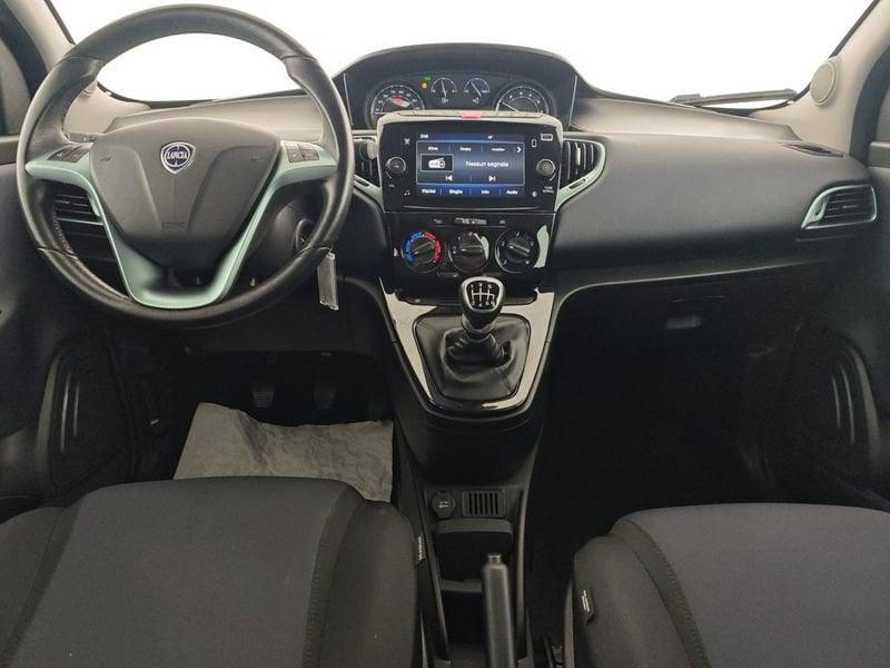 Lancia Ypsilon 1.0 FireFly 5 porte S&S Hybrid Gold Plus