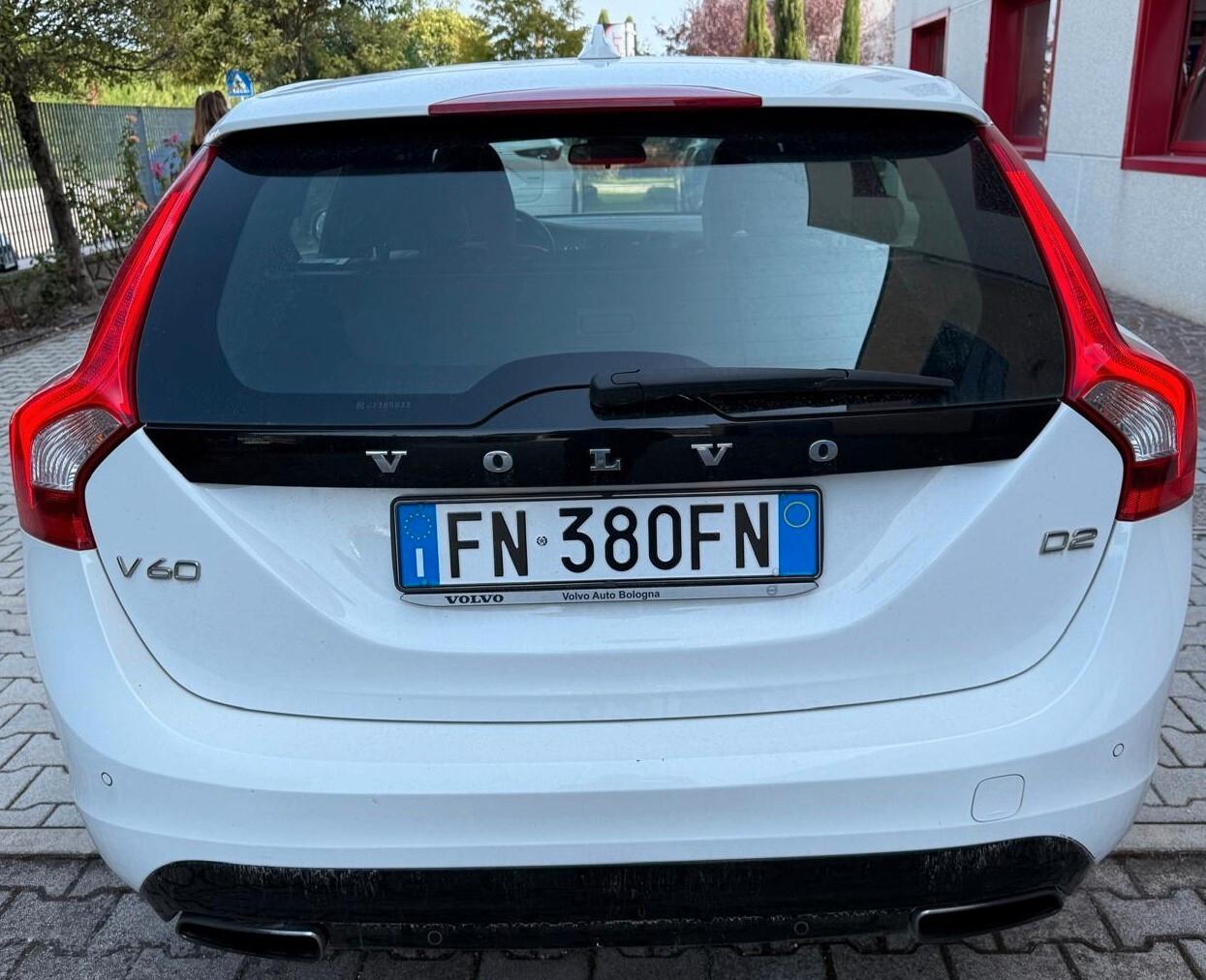 Volvo V60 D2 Geartronic Business N1