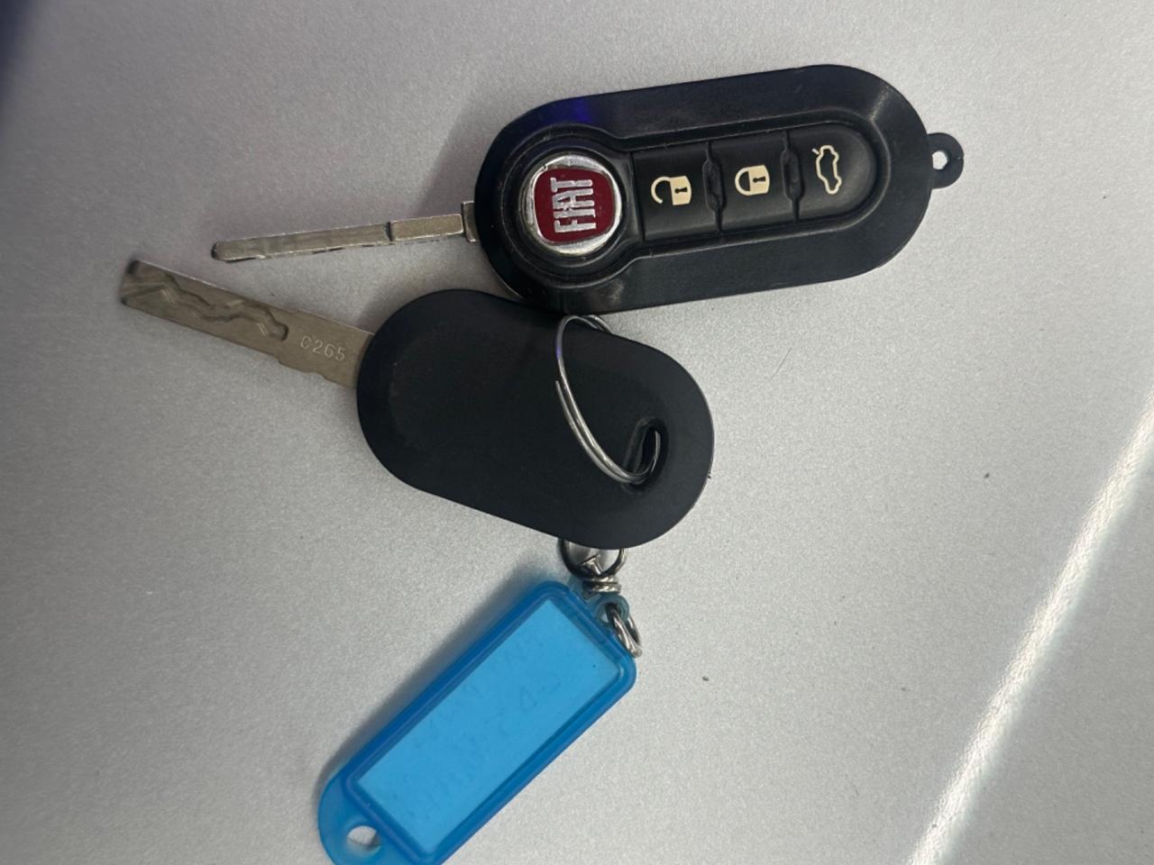 Fiat Panda 1.2 Connected by Wind