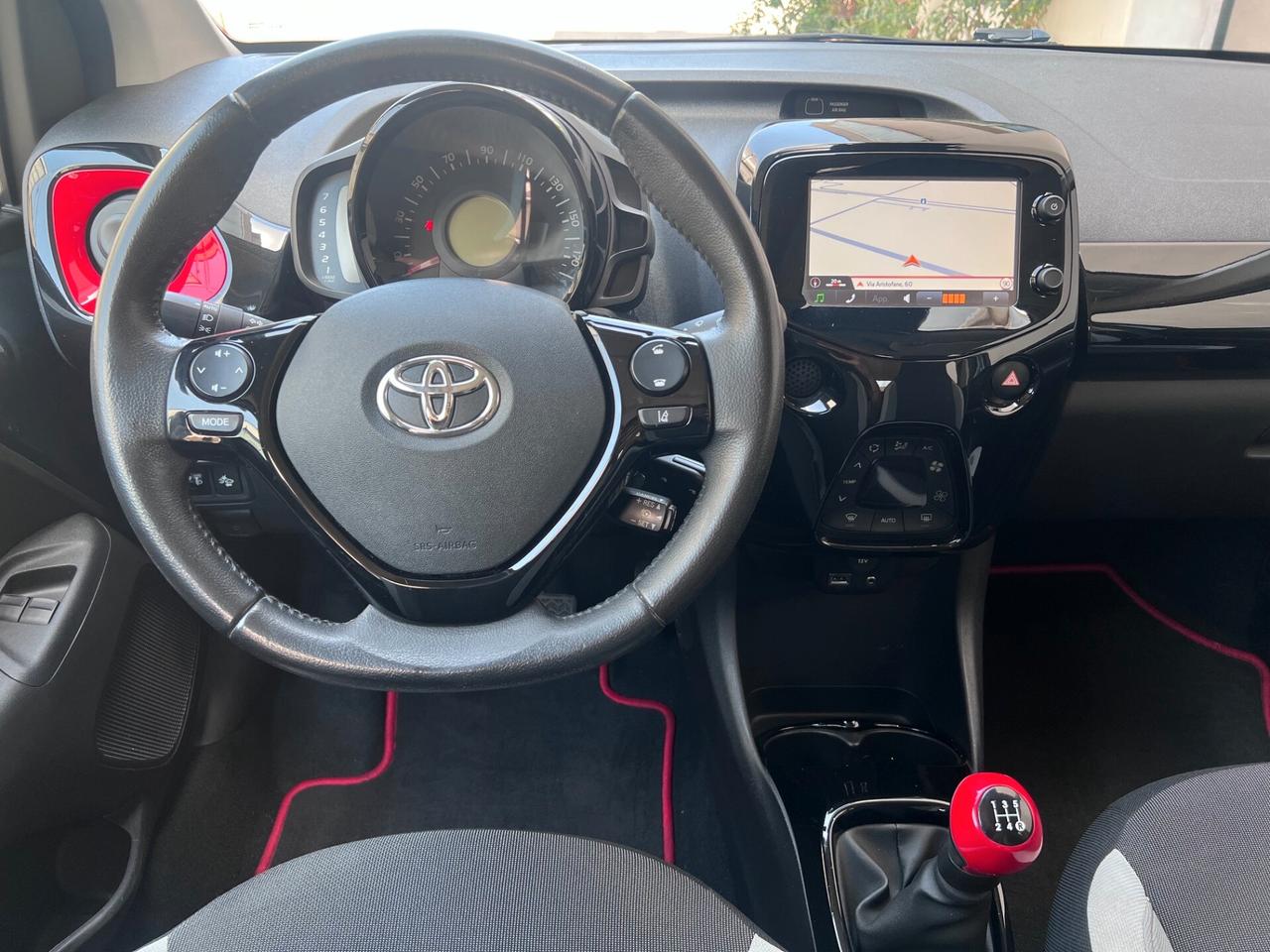 Toyota Aygo 5pt 1.0 72cv X-PLAY CLIMA/TELCAMERA/15; PERFETTA!!