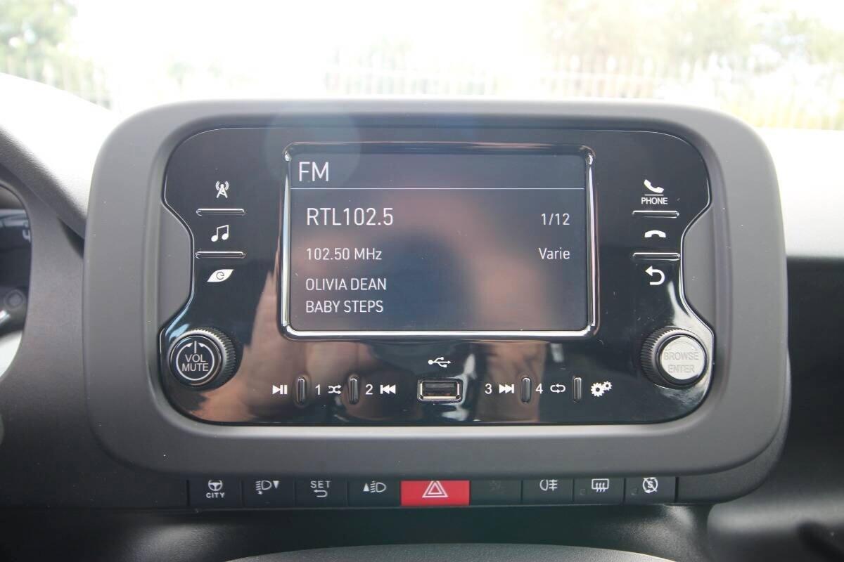 Fiat Panda 1.0 Hybrid City Life 70|36.900km|2023