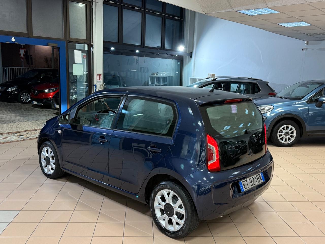 Volkswagen up! 1.0 5p. move