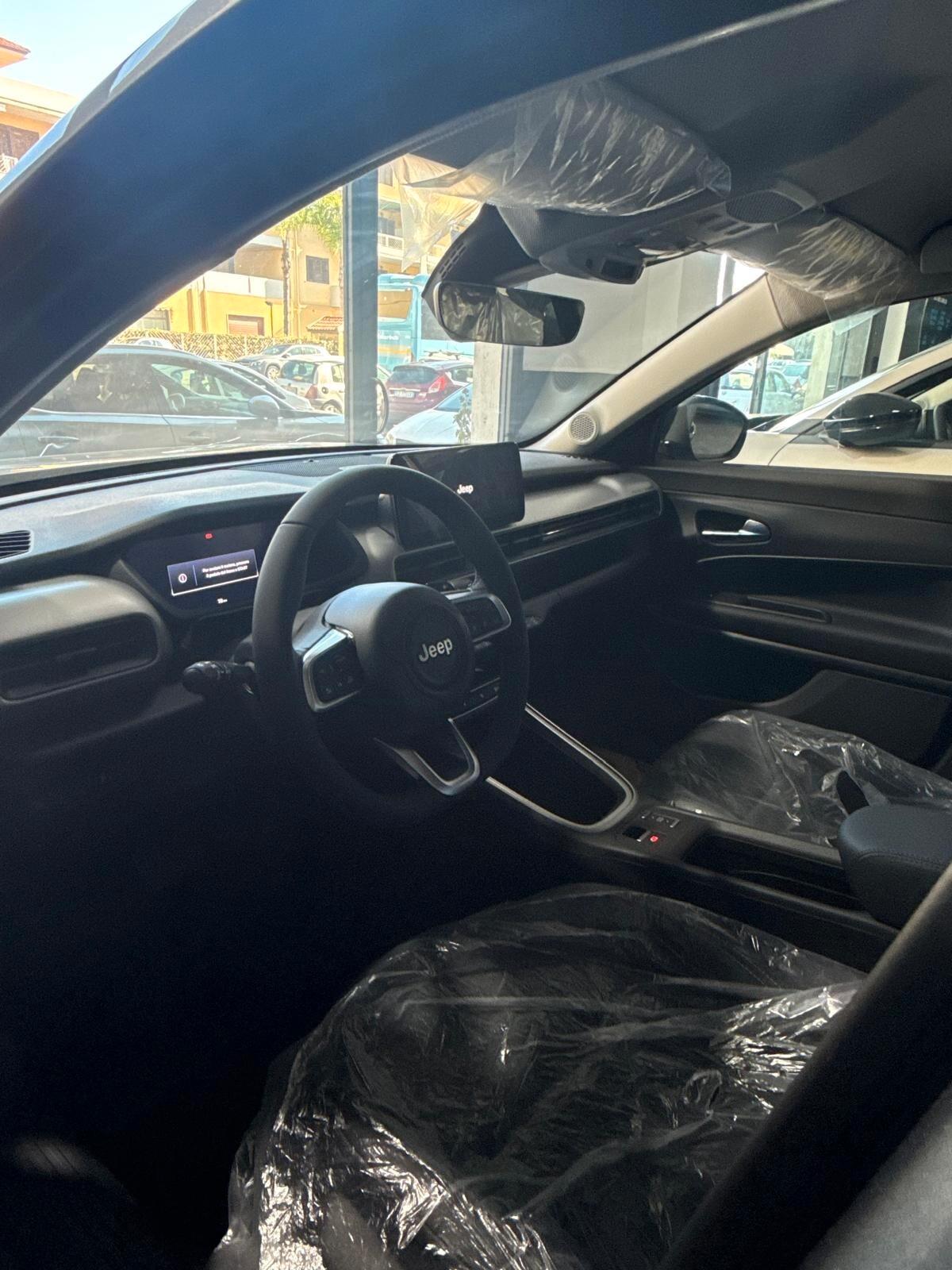 Jeep Avenger 1.2 Turbo 110 CV MHEV Altitude