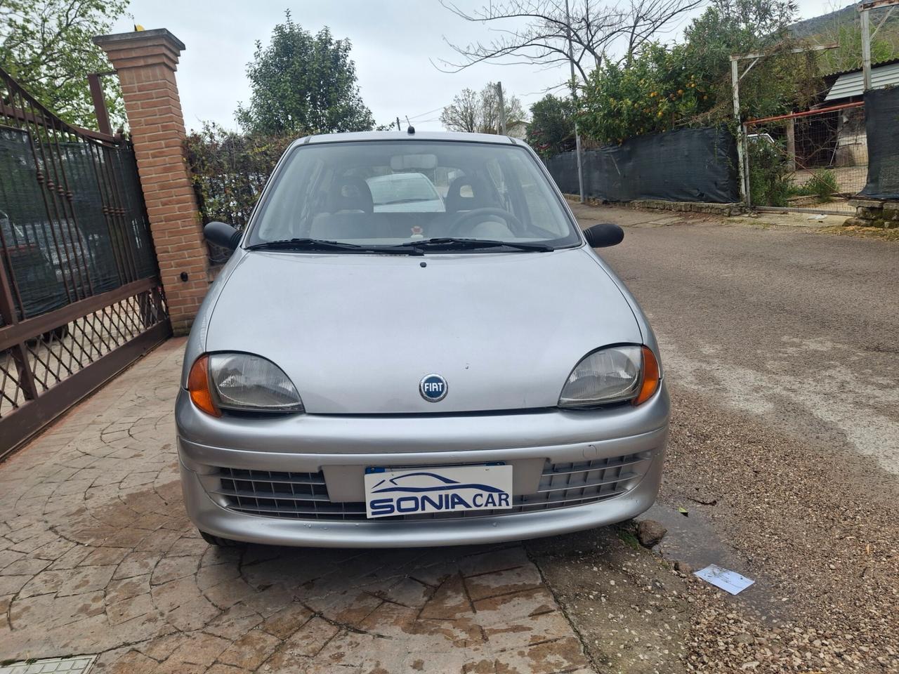 Fiat 600 1.1 Class idroguida e aria condizionata neopatentati