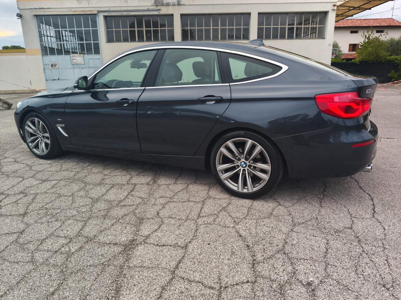 Bmw 320d Gran Turismo Luxury Accetto Permute