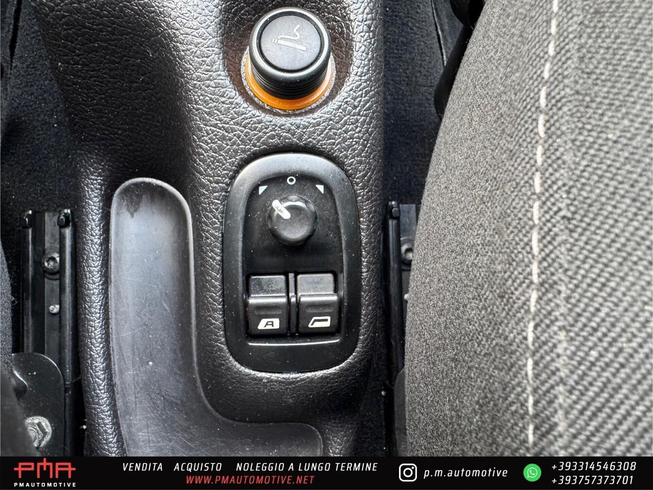 Peugeot 206 1.6 16V CC Enfant Terrible