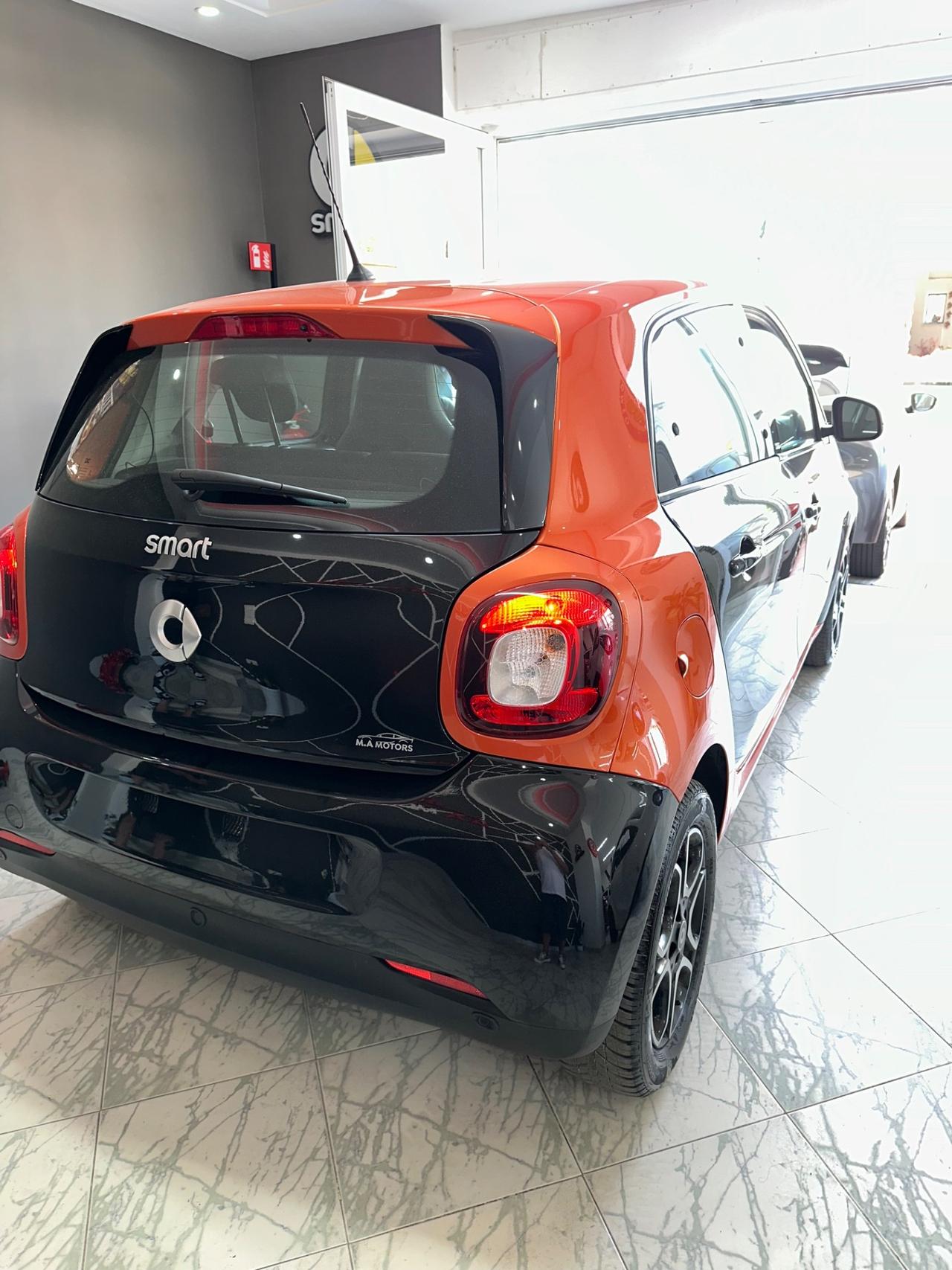 Smart ForFour 70 1.0 Prime