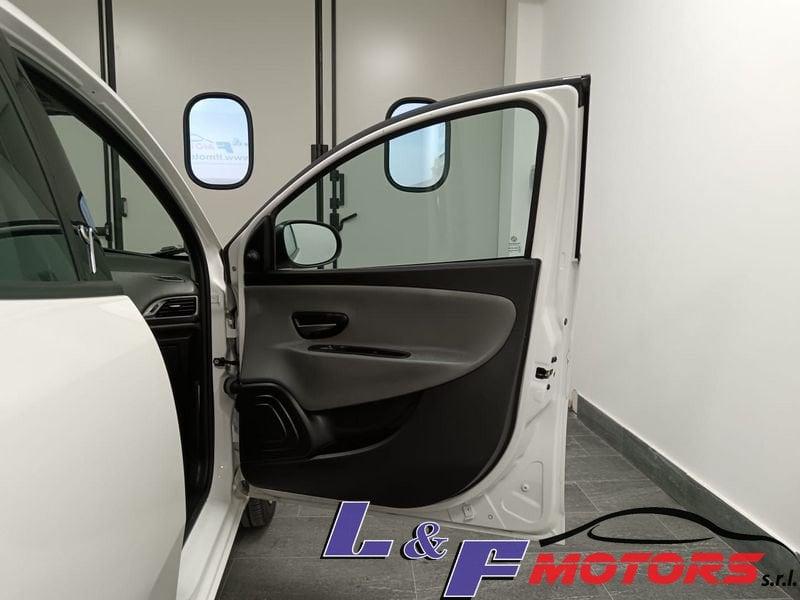 Lancia Ypsilon 1.2 69 CV GPL Gold
